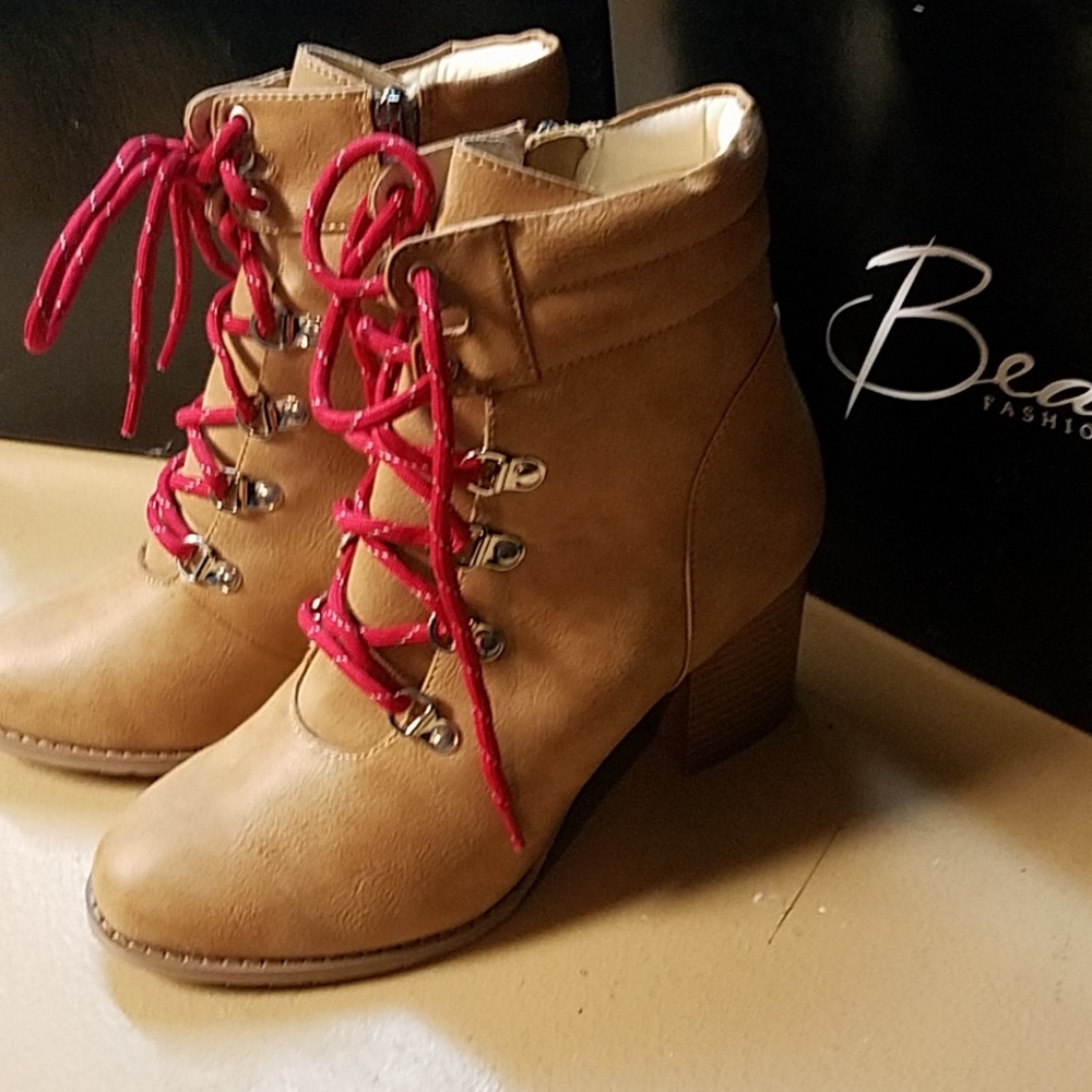 Womens boots